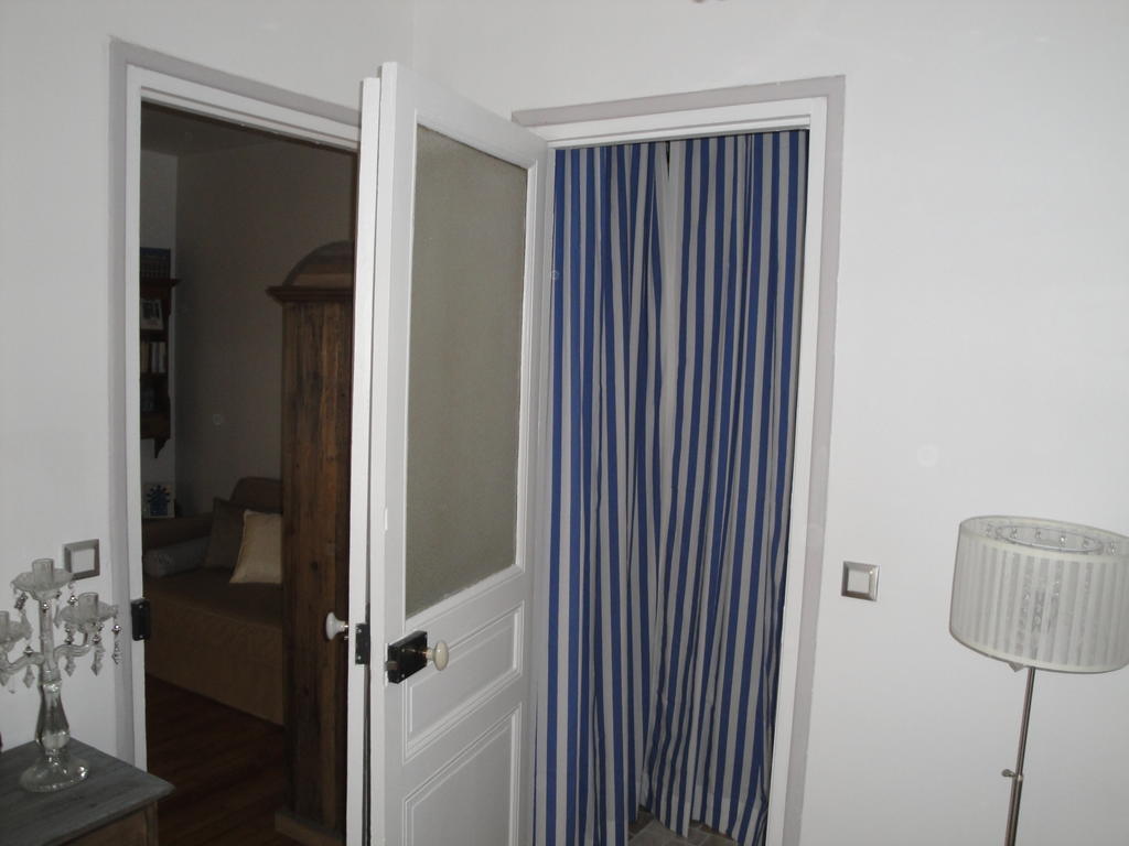 פריז Almeria Garden Apartment חדר תמונה